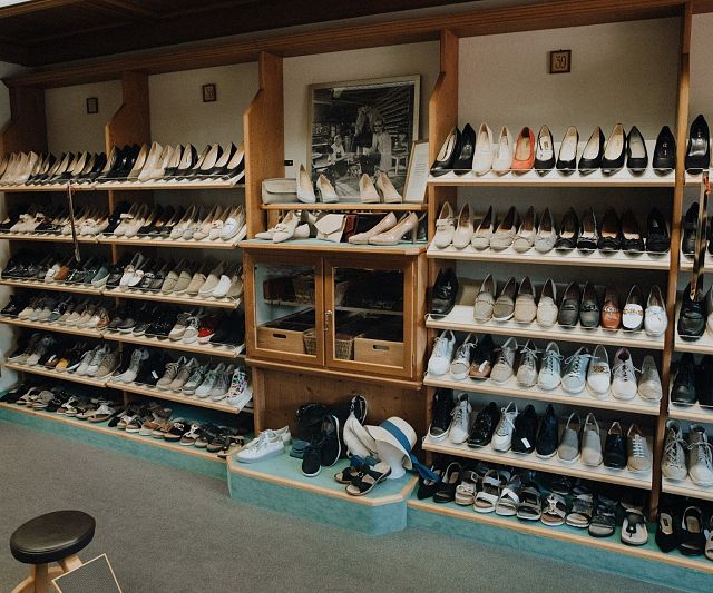 thumbnail_SHOOTING_schuhhaus-gscho88sser_juni-2023_tamara-wohlschlager_ciaotamara-163